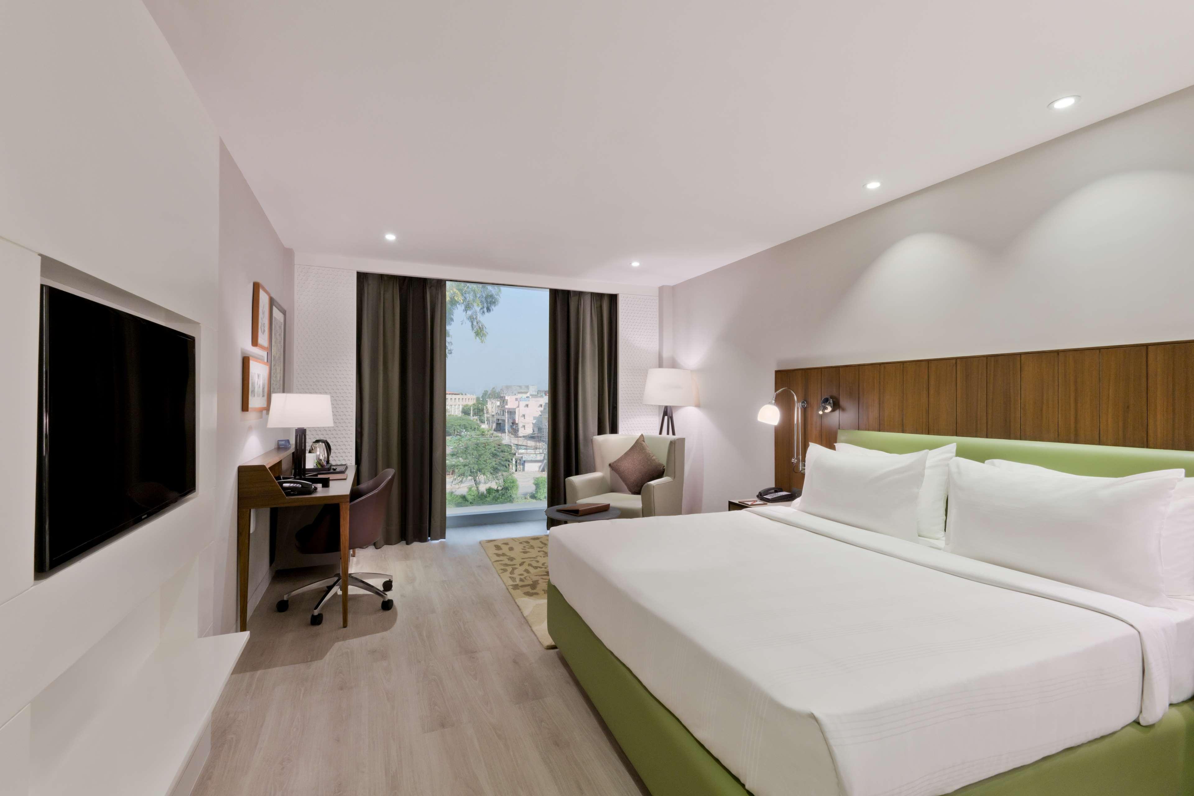 Country Inn & Suites By Radisson Chandigarh Zirakpur Buitenkant foto