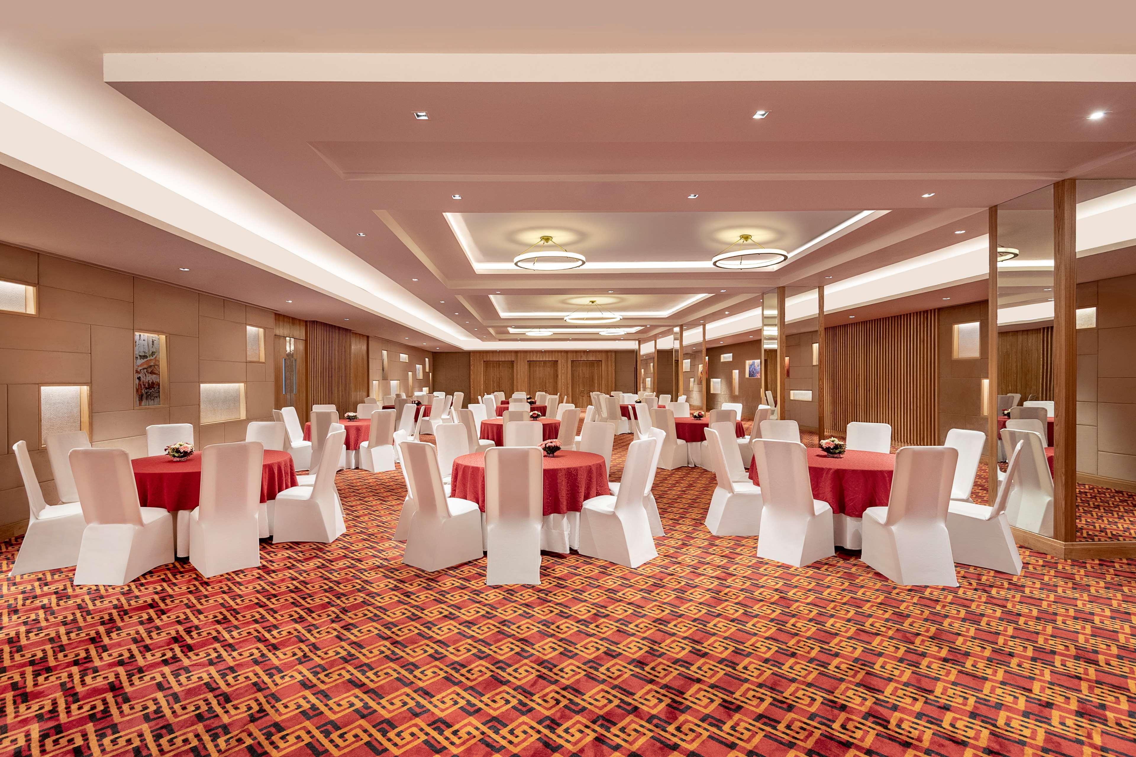 Country Inn & Suites By Radisson Chandigarh Zirakpur Buitenkant foto