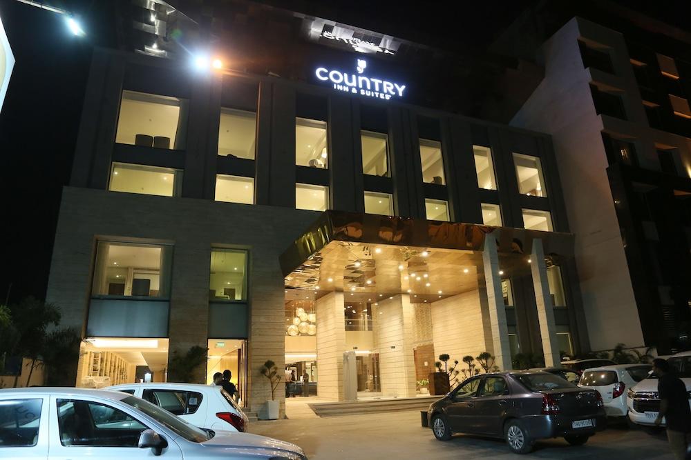 Country Inn & Suites By Radisson Chandigarh Zirakpur Buitenkant foto